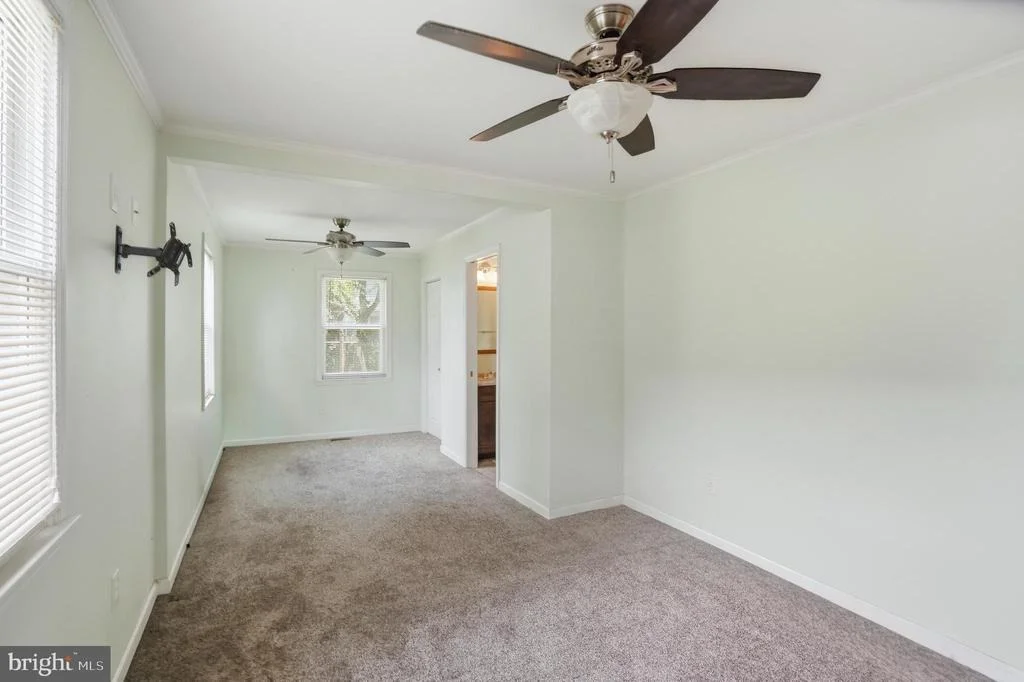 Photo of 8240 LONGPOINT ROAD