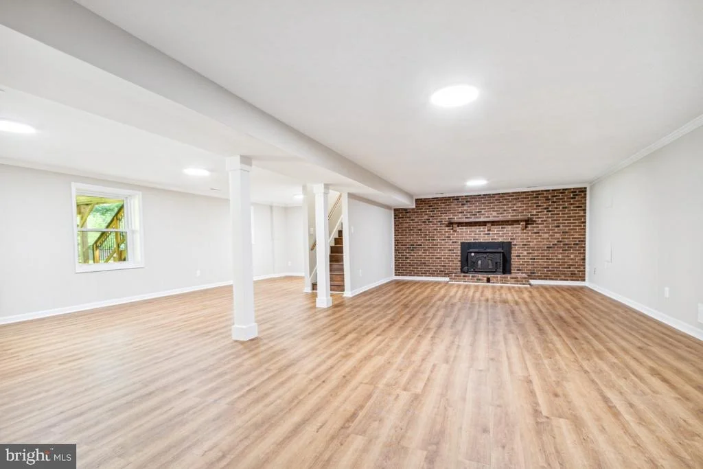 Photo of 4092 FALLWAY LANE