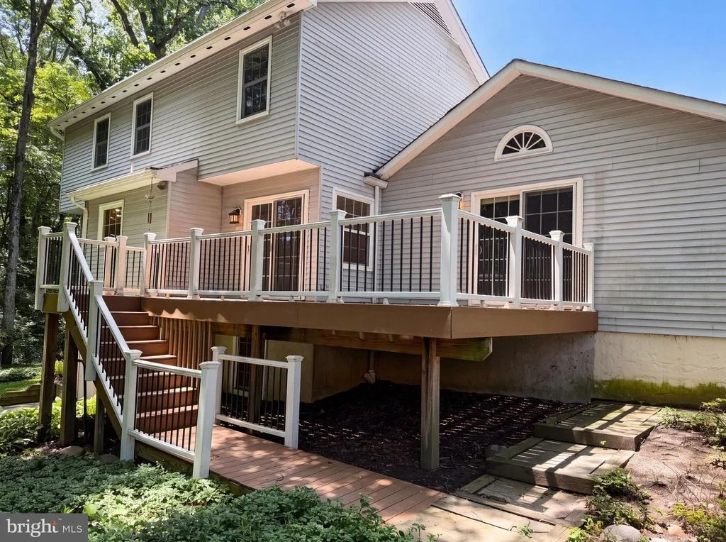 Photo of 4819 POWELL ROAD