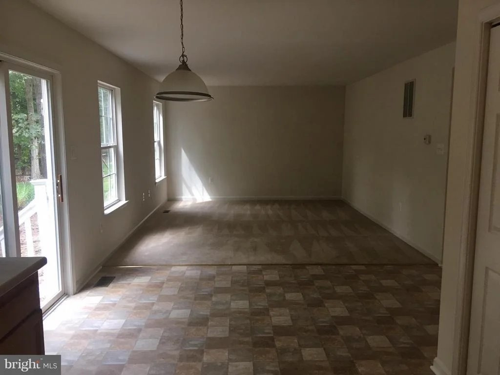 Photo of 269 THUNDERBIRD DRIVE