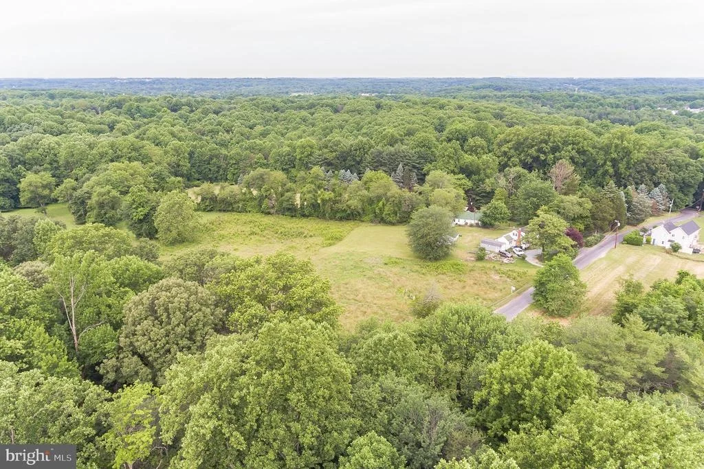 Photo of 401 BRYANTS NURSERY ROAD