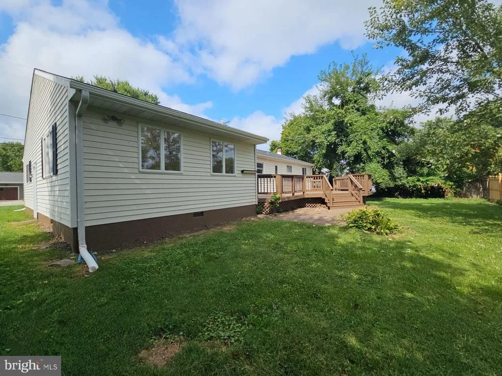 Photo of 82 HARVARD ROAD