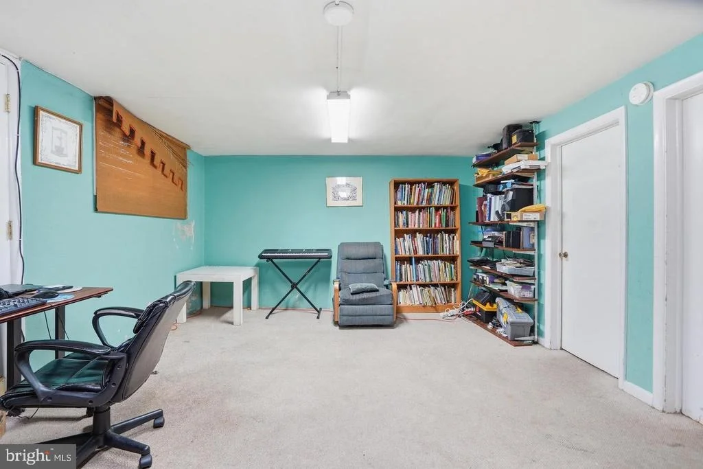 Photo of 5908 WINNER AVENUE