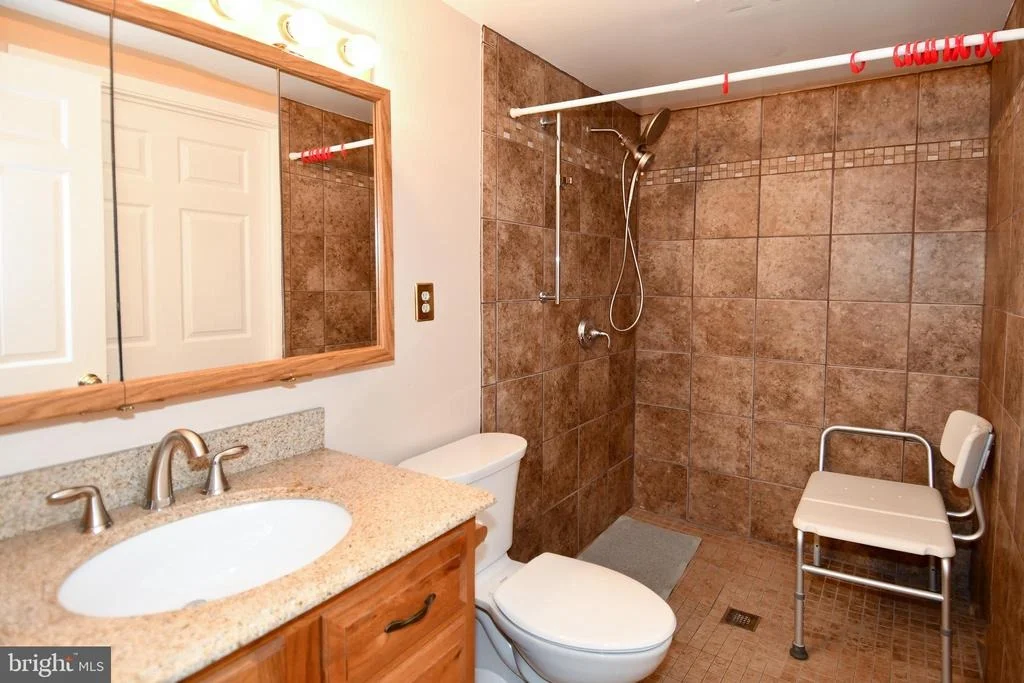 Photo of 8870 BROOK DRIVE
