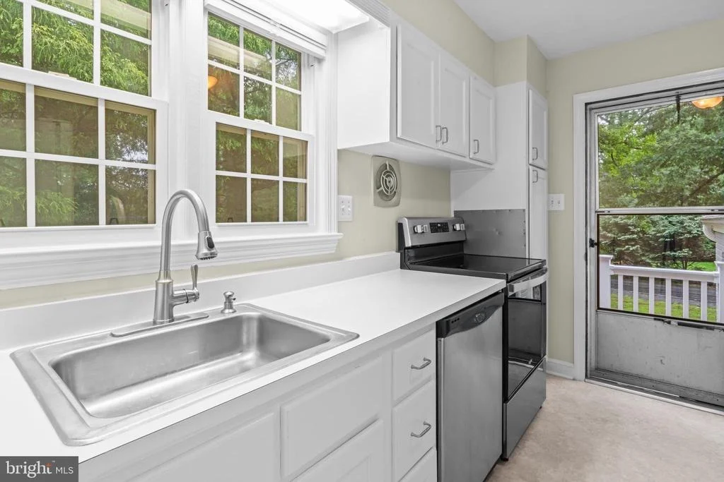 Photo of 12131 WAPLES MILL ROAD