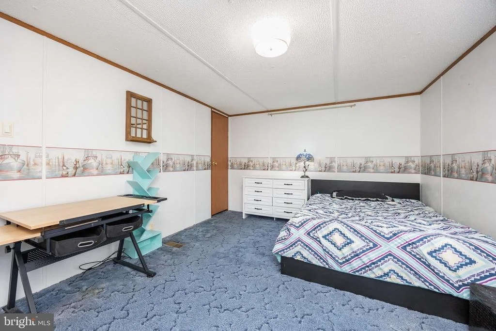 Photo of 22139 ROYAL OAK ROAD