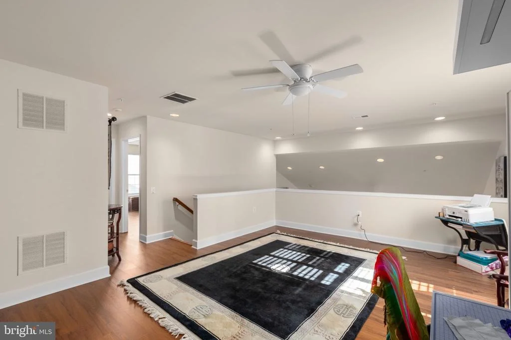 Photo of 6 WHALEBACK LANE