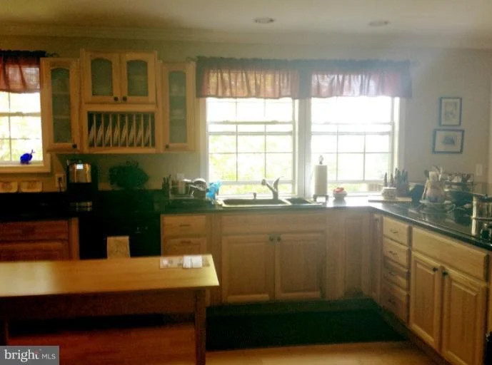 Photo of 1511 SUMMIT DRIVE