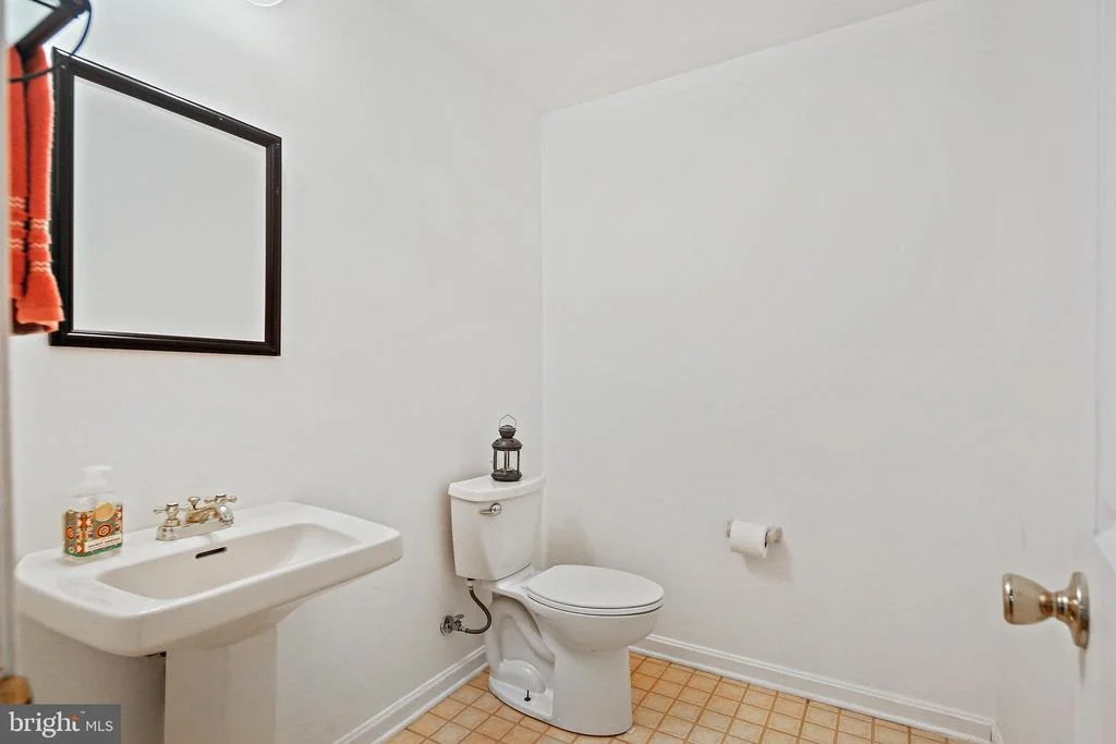 Photo of 8360 SWEET CHERRY LANE