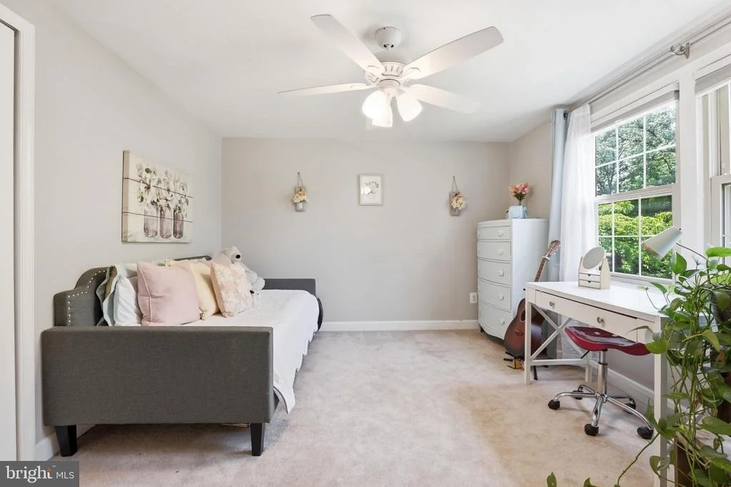 Photo of 1703 CROFTON PARKWAY