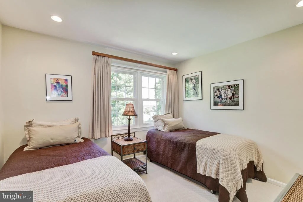 Photo of 13801 TOWN LINE ROAD