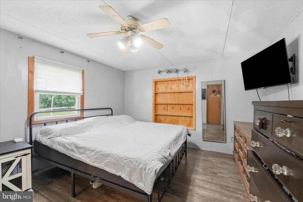 Photo of 14316 TOWER ROAD