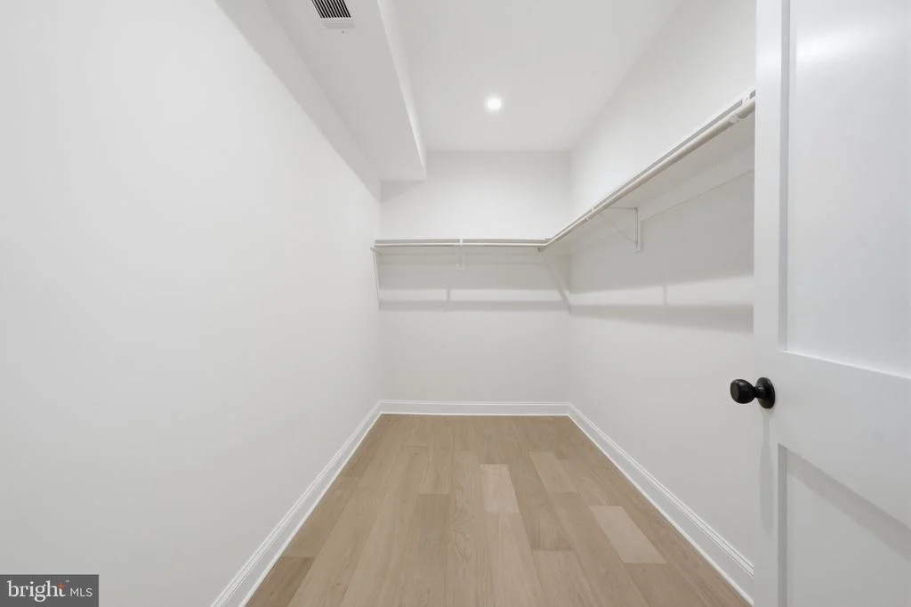 Photo of 3400 SAYLOR PLACE