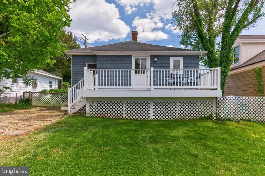Photo of 607 MELVIN AVENUE