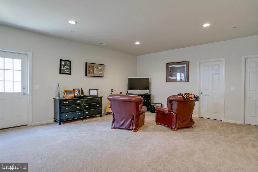 Photo of 2318 SAINT JOSEPHS DRIVE