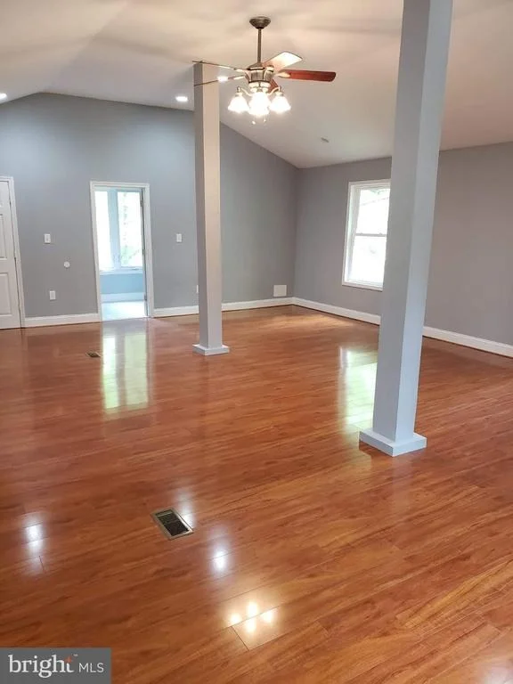 Photo of 6801 TEMPLE HILL ROAD