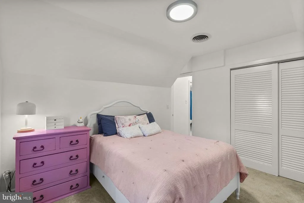Photo of 10301 CRESTMOOR DRIVE