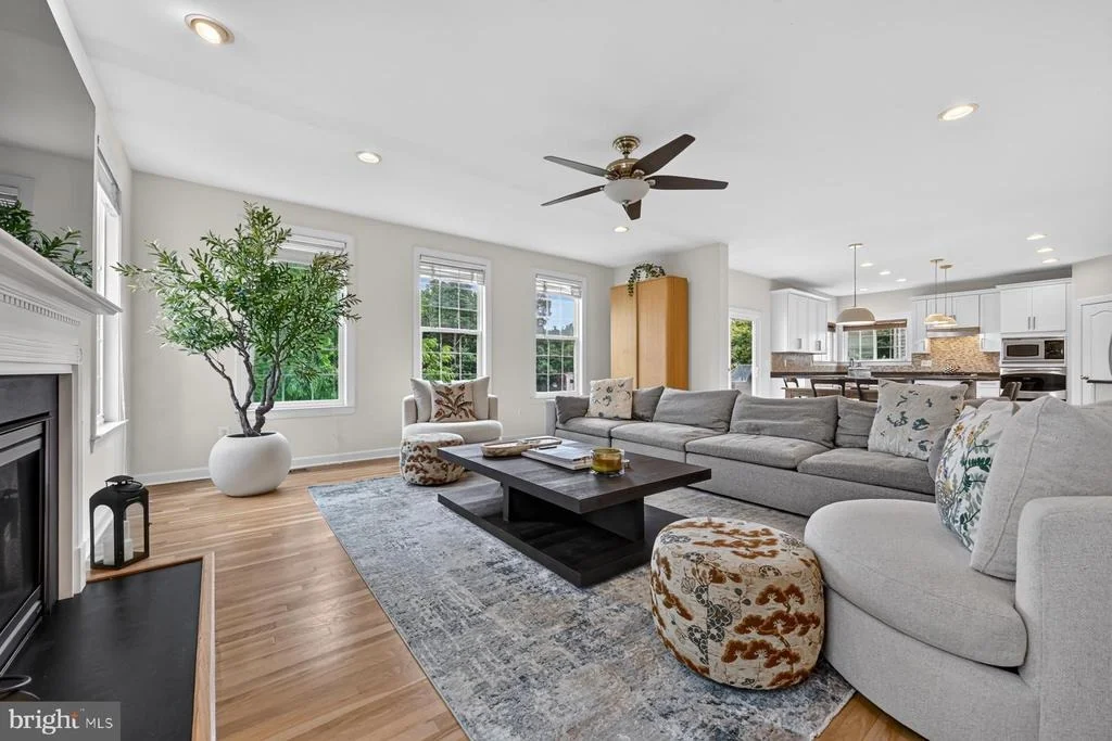 Photo of 810 MORAN DRIVE