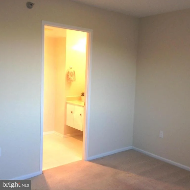 Photo of Unit 3601 at 15115 INTERLACHEN DRIVE
