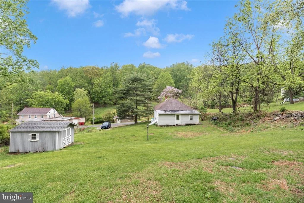 Photo of 6419 ZITTLESTOWN ROAD