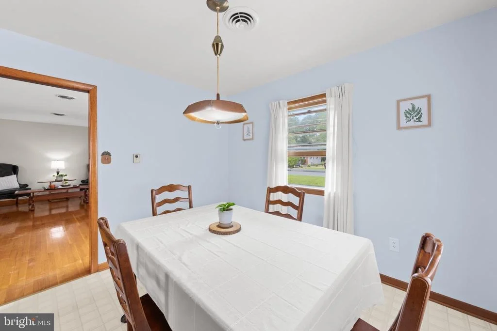Photo of 325 CALVIN DRIVE