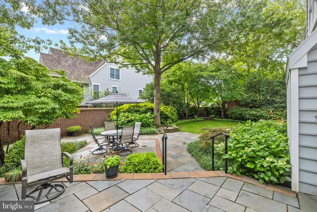 Photo of 11201 SHADOWMERE MEWS