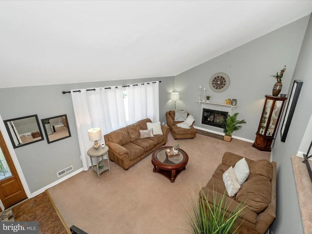 Photo of 13206 BLUHILL ROAD