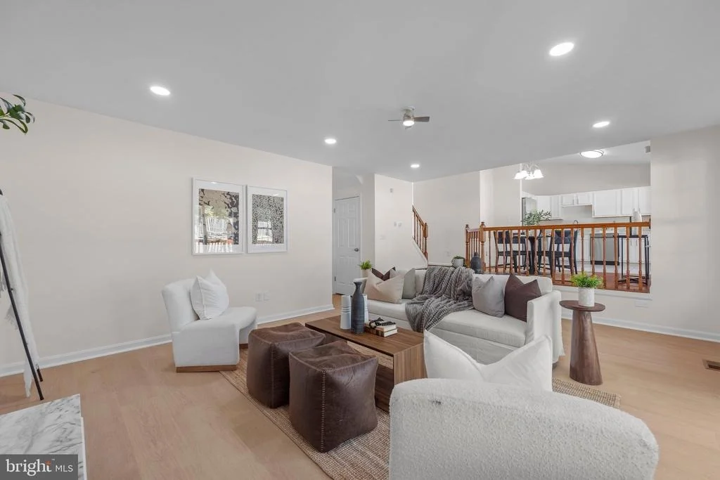 Photo of 8003 CARLSON