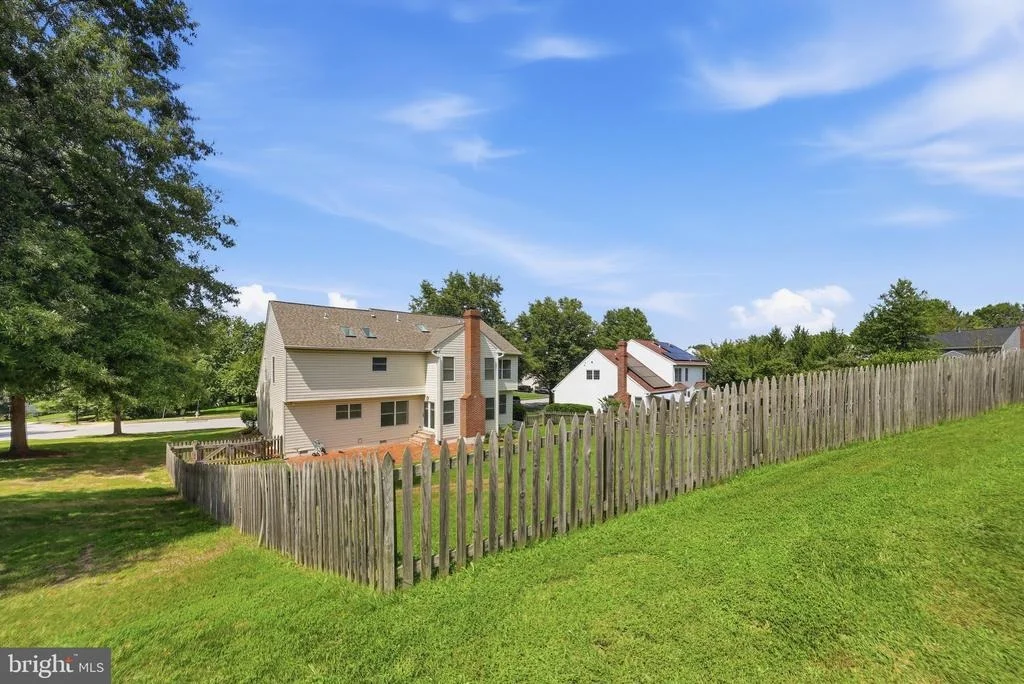 Photo of 6101 FIELDCREST DRIVE