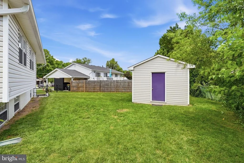 Photo of 7612 MAHONEY DRIVE