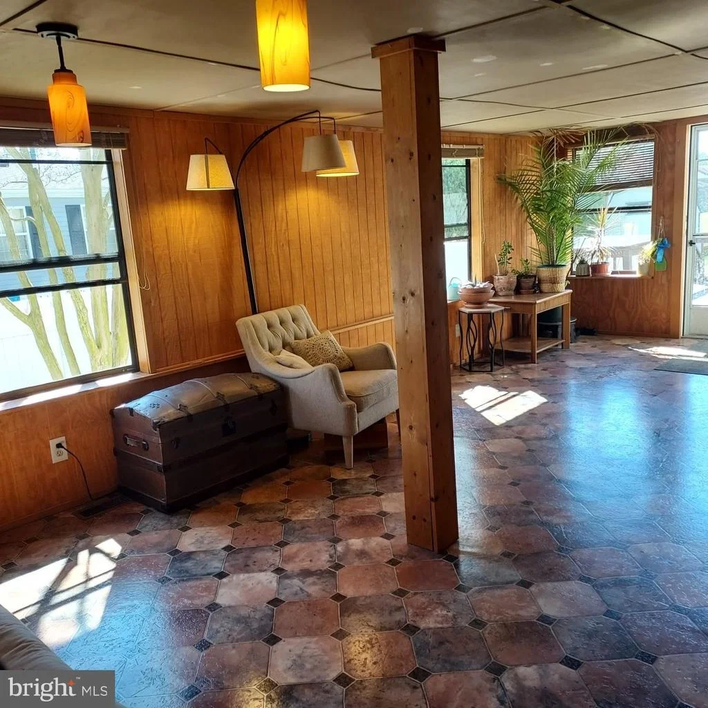 Photo of 33520 DAISY STREET