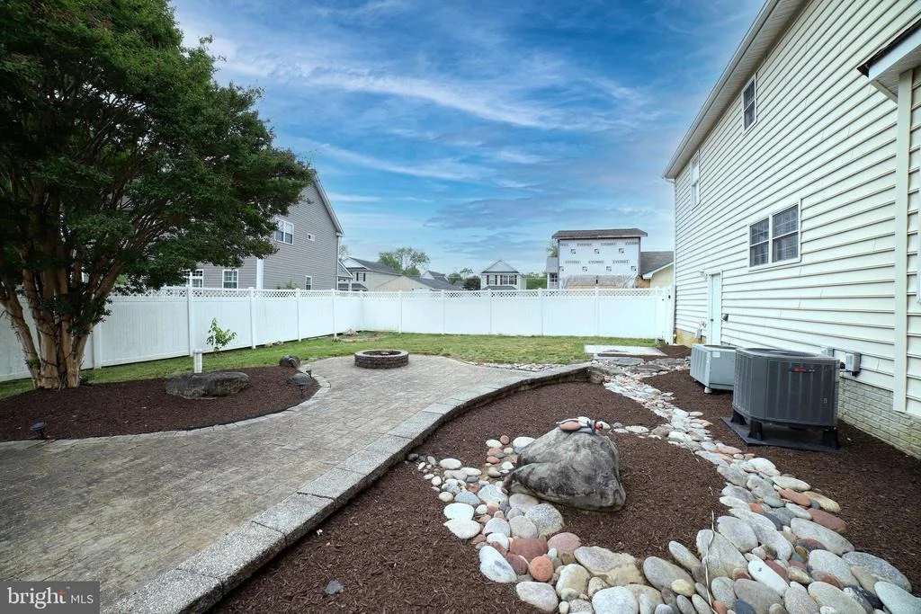 Photo of 833 SELBY BOULEVARD