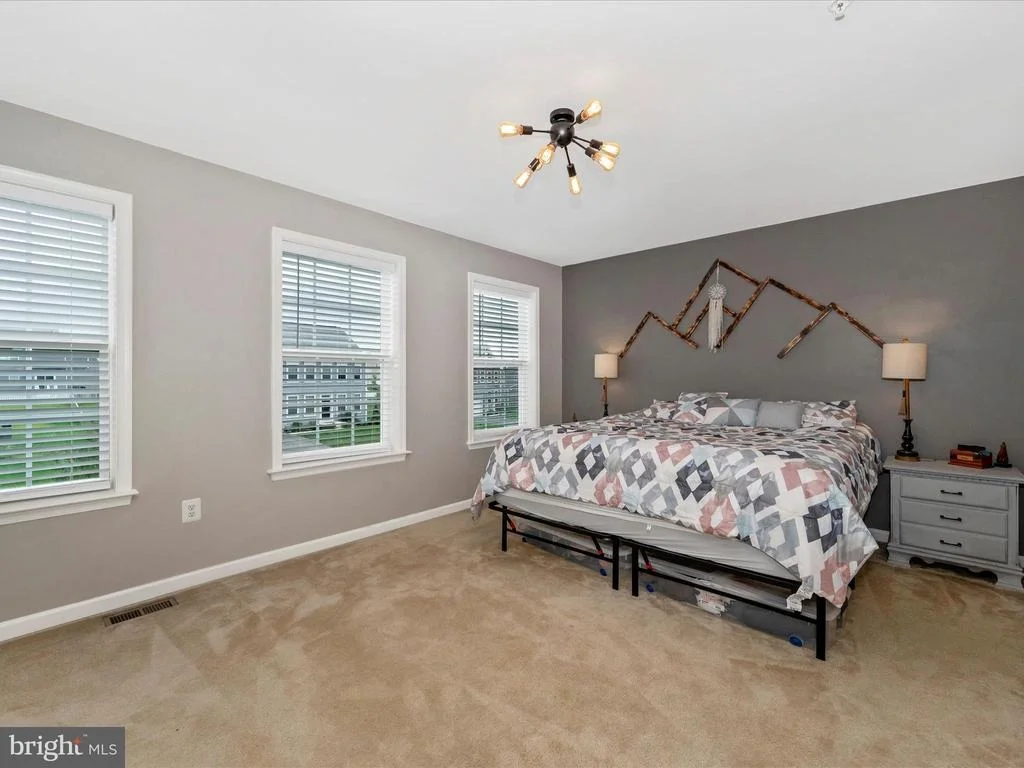 Photo of 9334 DRUMMAN DRIVE