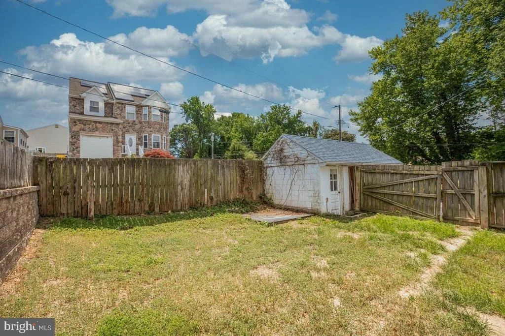 Photo of 7801 WATERVIEW