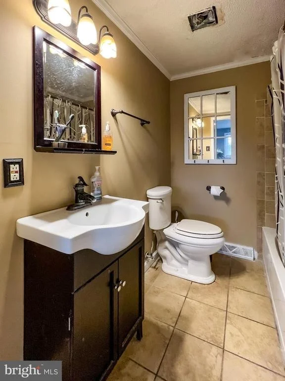 Photo of 18224 LAPPANS ROAD
