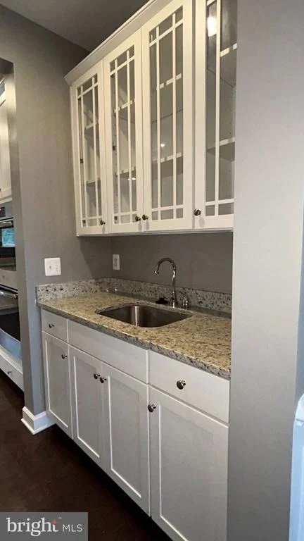 Photo of 6104 HUNT WEBER DRIVE