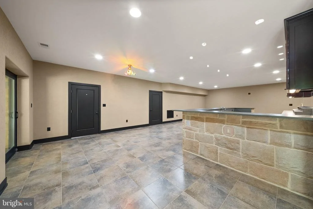 Photo of 8419 OVERLOOK STREET