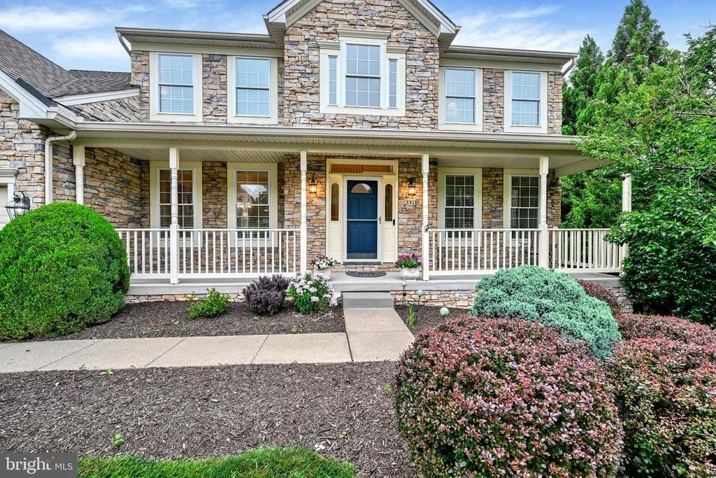 Photo of 2003 FALLSTON VALLEY DRIVE