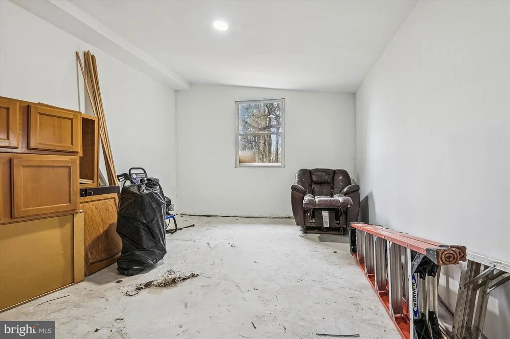 Photo of 307 CROWL ROAD