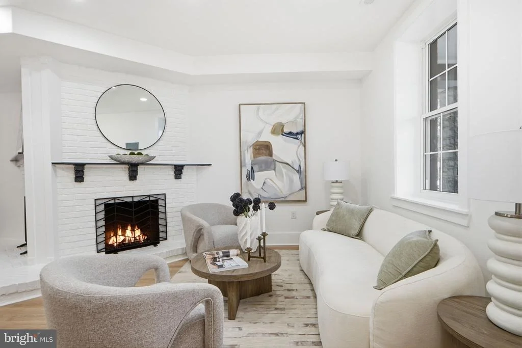 Photo of 325 14TH STREET NE