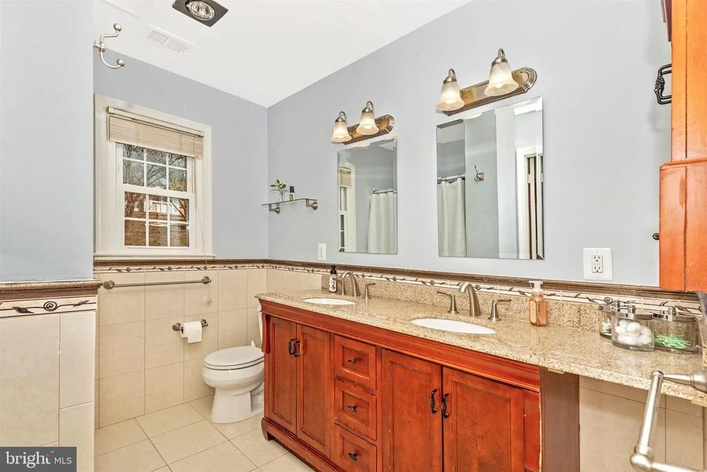 Photo of 10940 MIDDLEBORO DRIVE