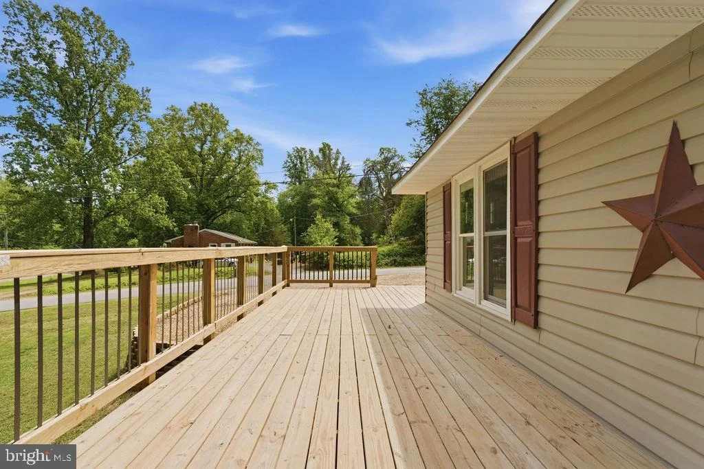 Photo of 107 BOUNDARY DRIVE