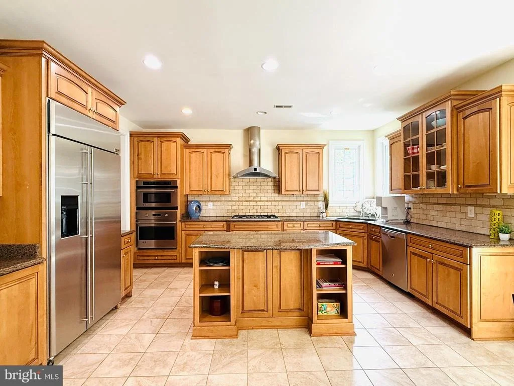 Photo of 7532 RED HILL DRIVE
