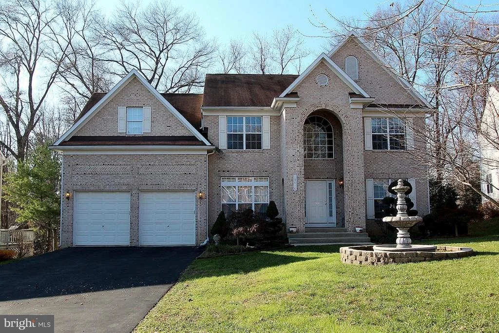 Photo of 15606 STRAUGHN DRIVE