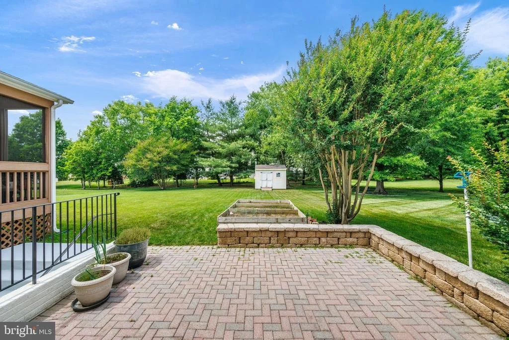 Photo of 2416 VALLEY BROOK LANE