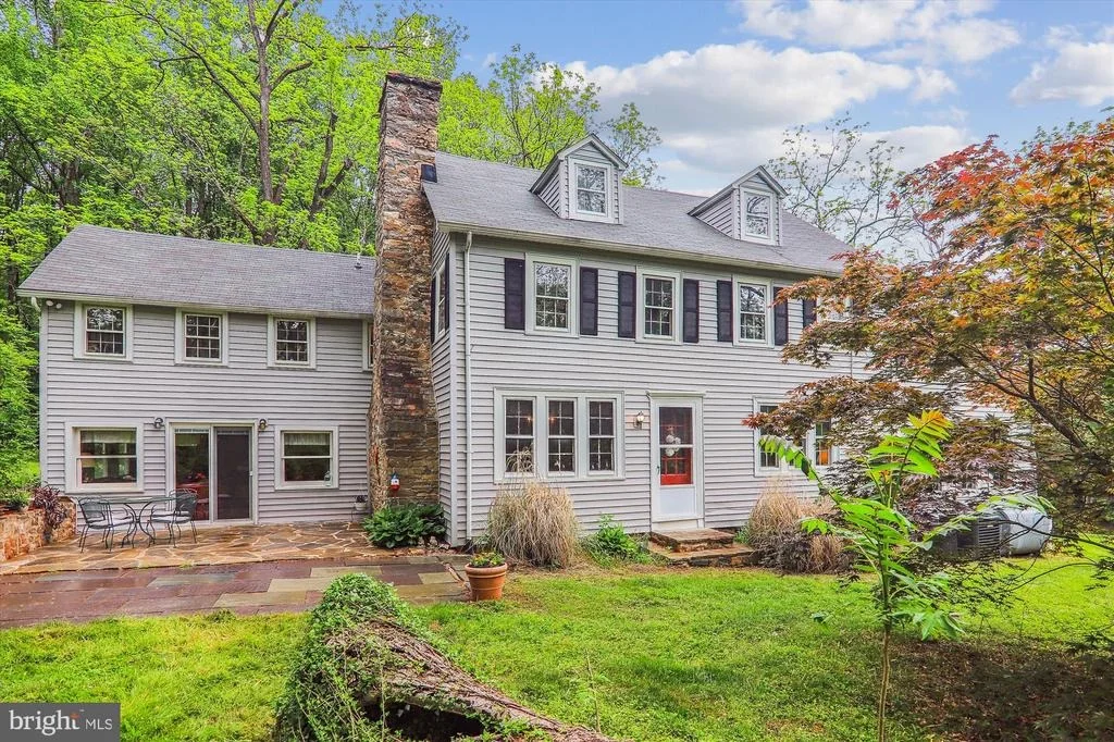 Photo of 1820 TUCKER LANE