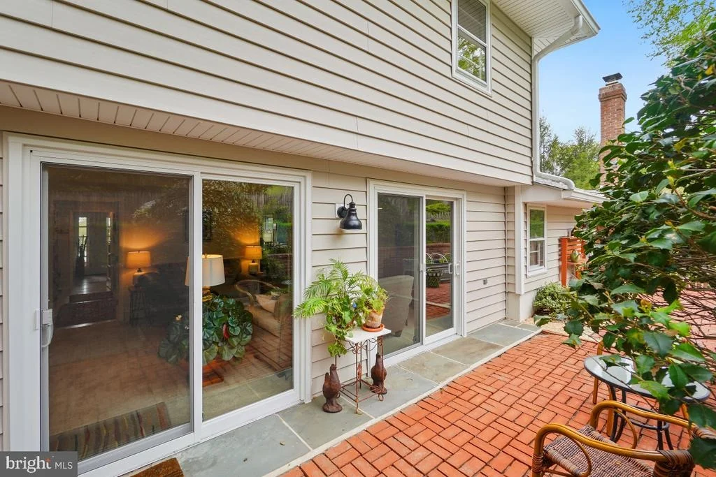 Photo of 7516 OAKMONT DRIVE