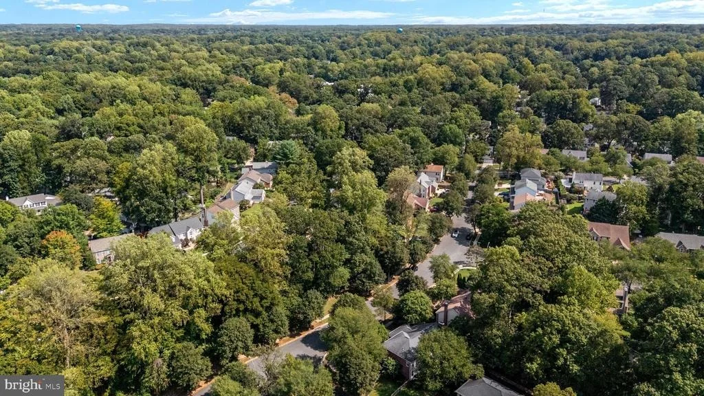Photo of 2113 CROSSGATE DRIVE
