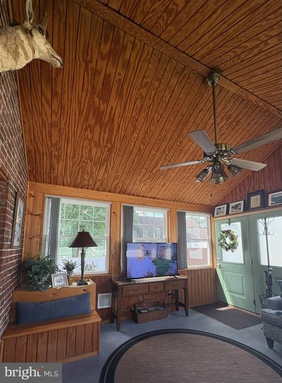 Photo of 3006 DUNBRIN ROAD