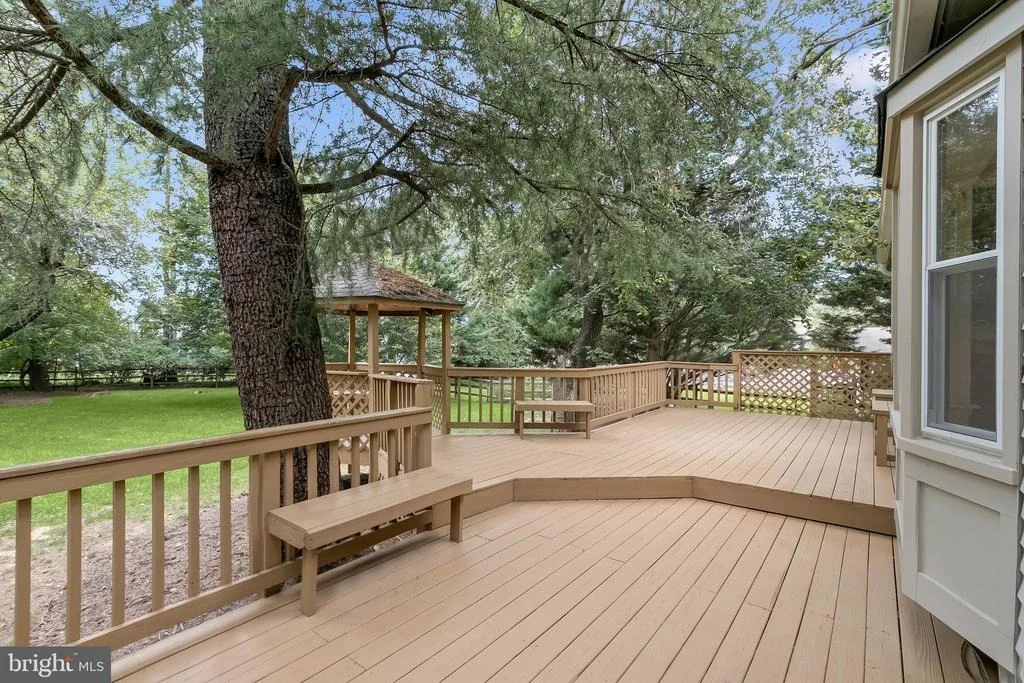 Photo of 4012 EVANGELINE TERRACE